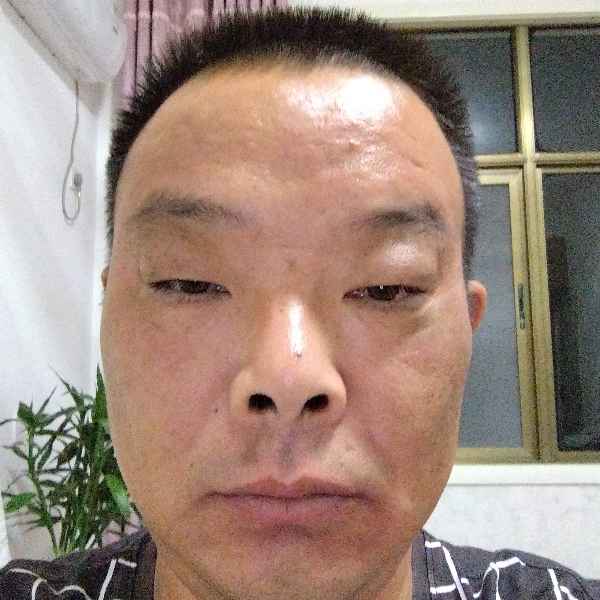 江苏46岁单身帅哥真诚找对象-西安相亲网