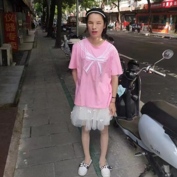 上海26岁单身美女真诚找对象-西安相亲网